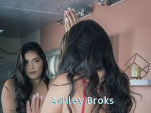 Ashley_Broks