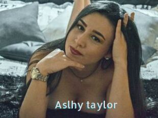 Aslhy_taylor