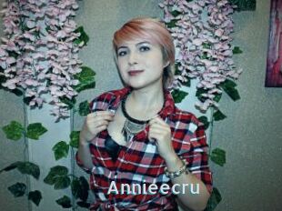 Annieecru