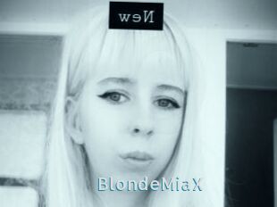 BlondeMiaX