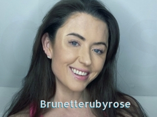 Brunetterubyrose