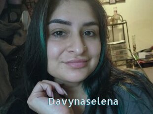 Davynaselena
