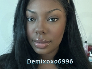 Demixoxo6996