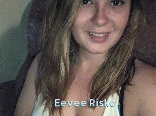 Eevee_Riske