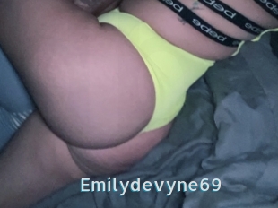 Emilydevyne69