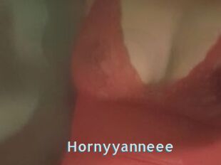 Hornyyanneee