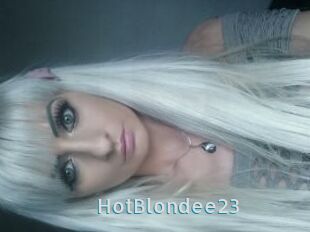 HotBlondee23