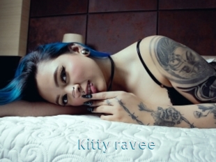 Kitty_ravee