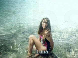 Luna_Taylor
