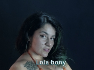 Lola_bony