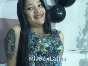 MiaFoxLatina