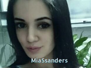 MiaSsanders