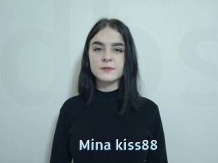 Mina_kiss88