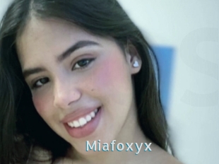 Miafoxyx