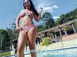 Naomy_Smalls