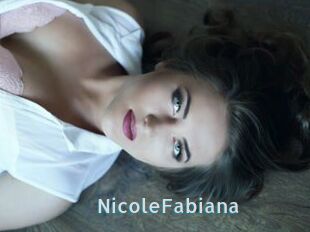 NicoleFabiana