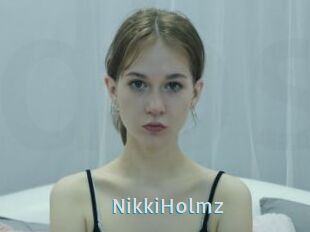 NikkiHolmz
