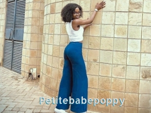 Petitebabepoppy