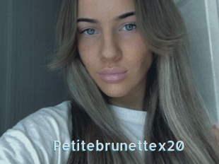 Petitebrunettex20