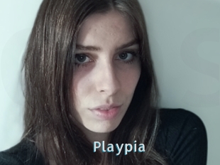 Playpia