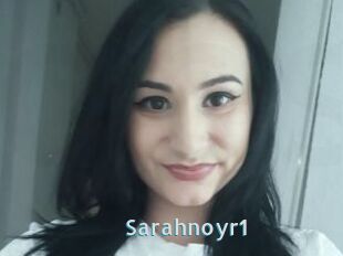 Sarahnoyr1