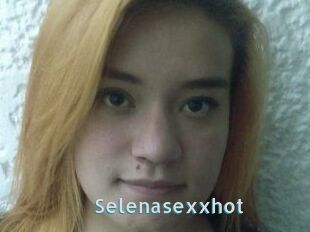 Selenasexxhot