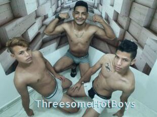 ThreesomeHotBoys