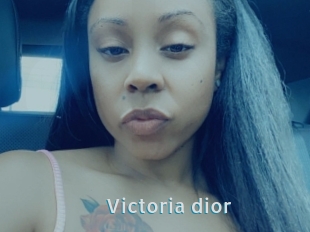 Victoria_dior