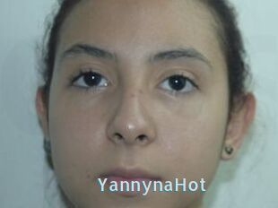 YannynaHot