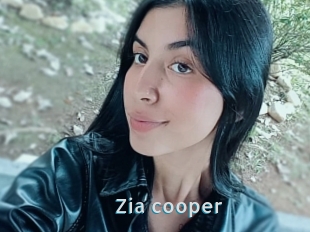 Zia_cooper